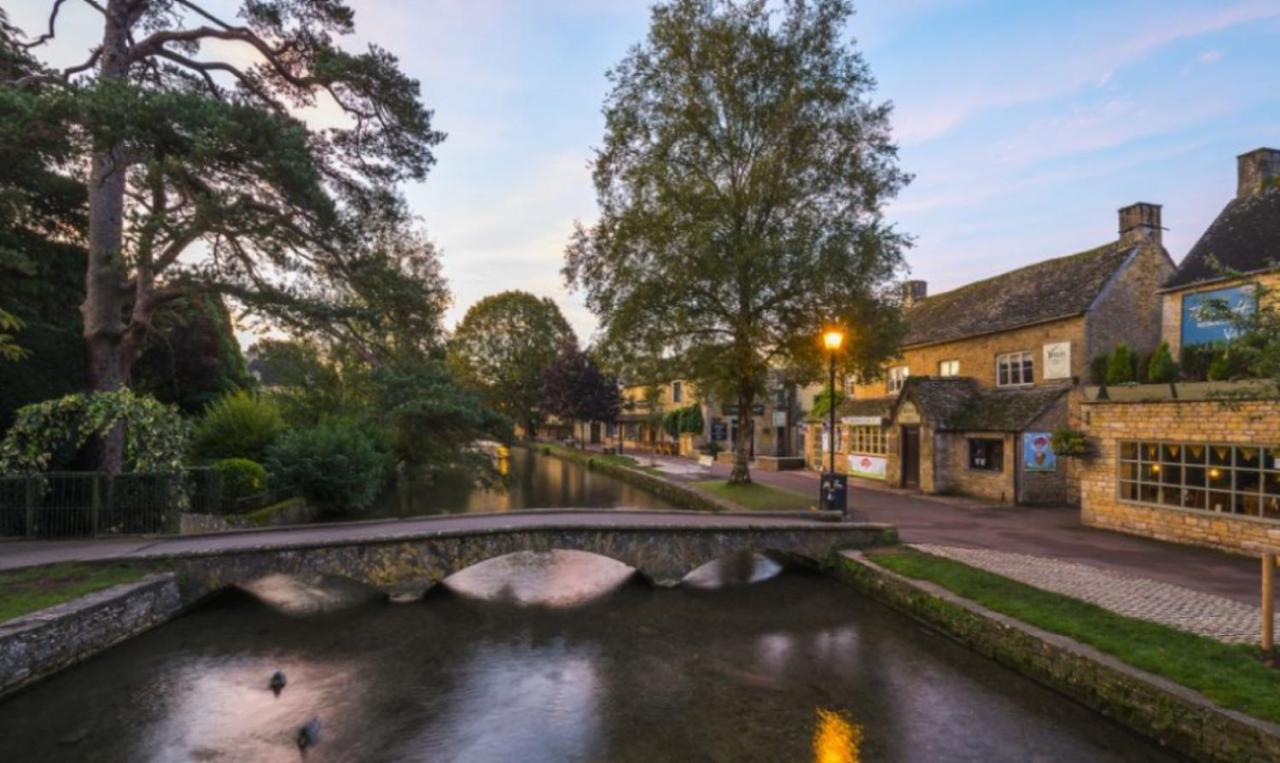 Mavis In The Cotswolds Hotel Bourton-on-the-Water Exterior photo